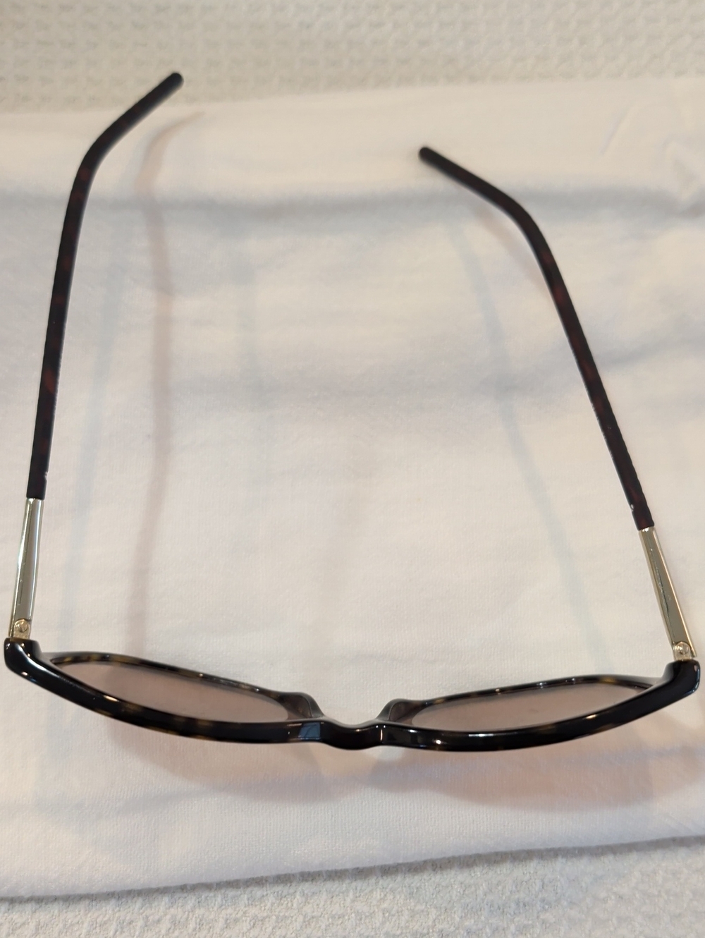 Burberry Sunglasses, Tortoise, B4180 - Picture 4 of 4